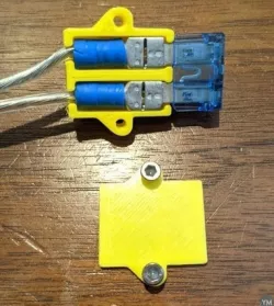Stackable Fuseholder