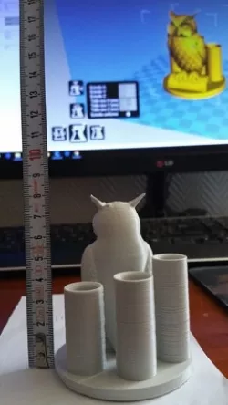3 pen holder OWL