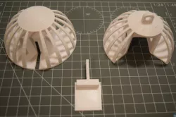 3D Printer in a Tree Ornament