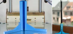 Antenna support