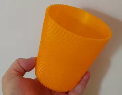 Becher (Cup)