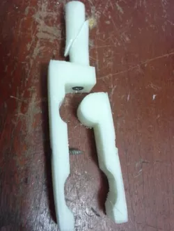 Half inch pipe claw end