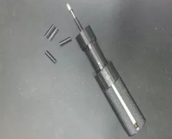 Mini grinder for 3d printer