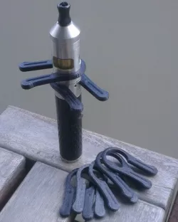 Tank tool