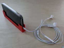 Dead simple iPhone 5 tripod mount