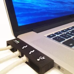 MacBook Pro Retina Connection Lock