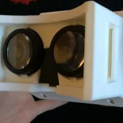 Penelope VR Headset