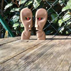 WondFans Standing Stand Division Bell Pink Floyd Sculpture