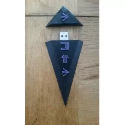 Wakanda Style usb case necklace(customizable)