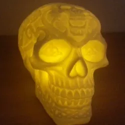 Celtic Skull (Hollow)