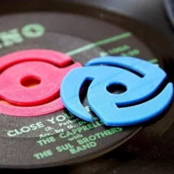 Heavy Rotation 45 rpm adapter