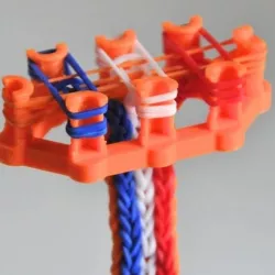 Rainbow Loom Monstertail