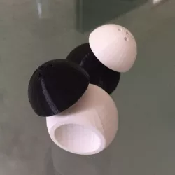 Salt & Pepper