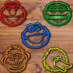 Sesame street cookie cutter set