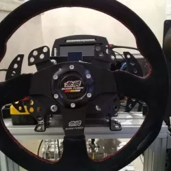 Simracing button box with wind simulation