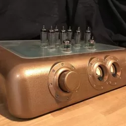 Steampunk Vacuum Tube Amplifier