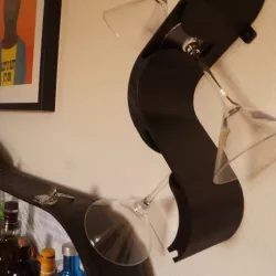 The Wave - Martini/wineglass wall hanger