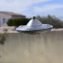 UFO suspension flying saucer