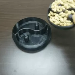 Yin & Yang nut bowl (refined)