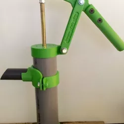 Manual water pump
