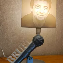 Patrick Bruel Lamp