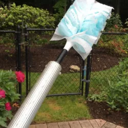 Pool Pole Swiffer Duster