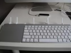 Simple Iphone and Ipad stand for Apple wireless keyboard and trackpad