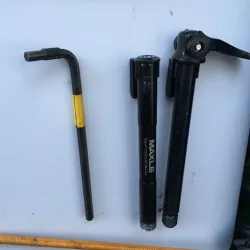 12mm and 15mm MAXLE thru-axle holder