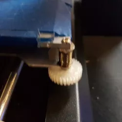Bed Leveling knob