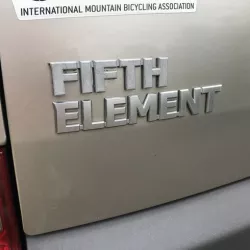 "Fifth" emblem for Honda Element