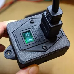 Fused C14 switch box (green)