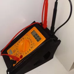Multi reader storage case