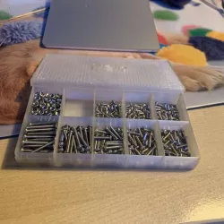 Small screw box
