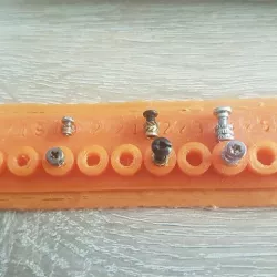 Threaded inserts test