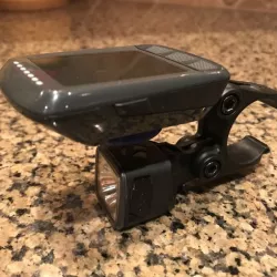 Wahoo Elemnt Bolt mount for Bontrager Blendr mount