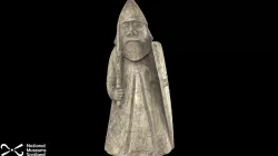 Lewis Chess Piece: Warder H.NS 28