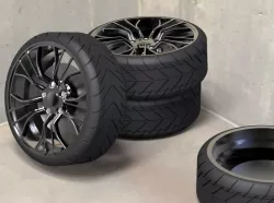 R8 2012 Rim & Tire