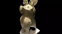 Owl-shaped Wine Vessel