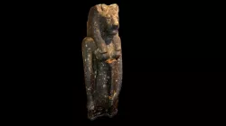 Sekhmet statue