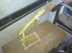 Hydraulic arm