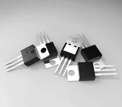 LM317 Voltage Regulator (Computer fan speed control)