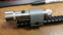 PICATINNY FLASHLIGHT MOUNT