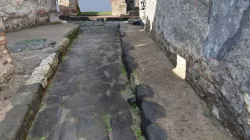 Eastern Sidewalk Widening - Intersection B