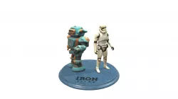 Stormtrooper & Robot figurine