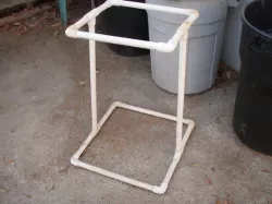 Leaf Bag Holder