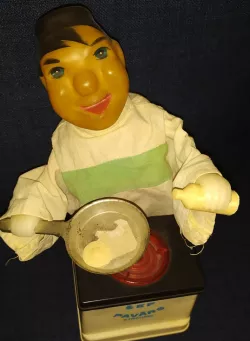 Scrambled Eggs and Bottle for Sef Povar (Straume) Soviet Toy