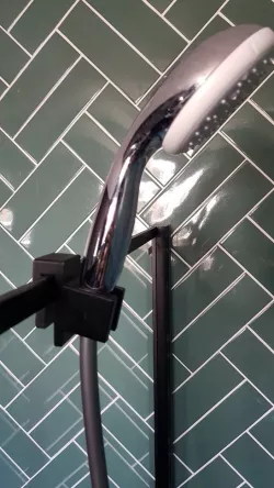 Showerhead holder, grohe showerhead.