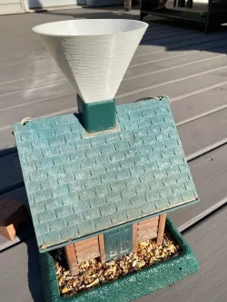 Square Opening Bird Feeder Funnel