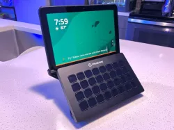 StreamDeck XL Amazon Fire 8 HD Stand