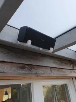 DOCKIN D Fine Bluetooth Box Wall Mount